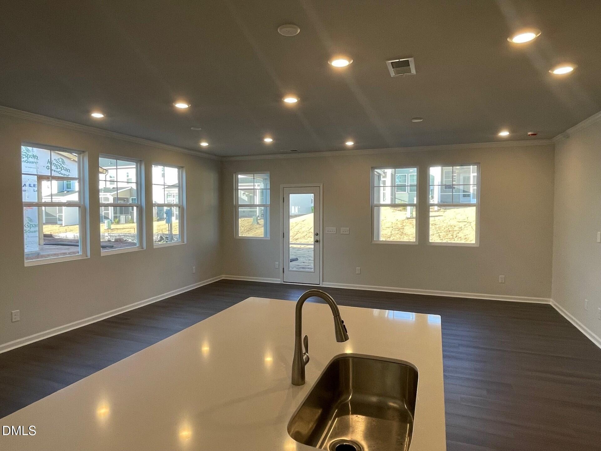 511 Hester Road Durham, NC 27703 - Photo 8 of 35 8