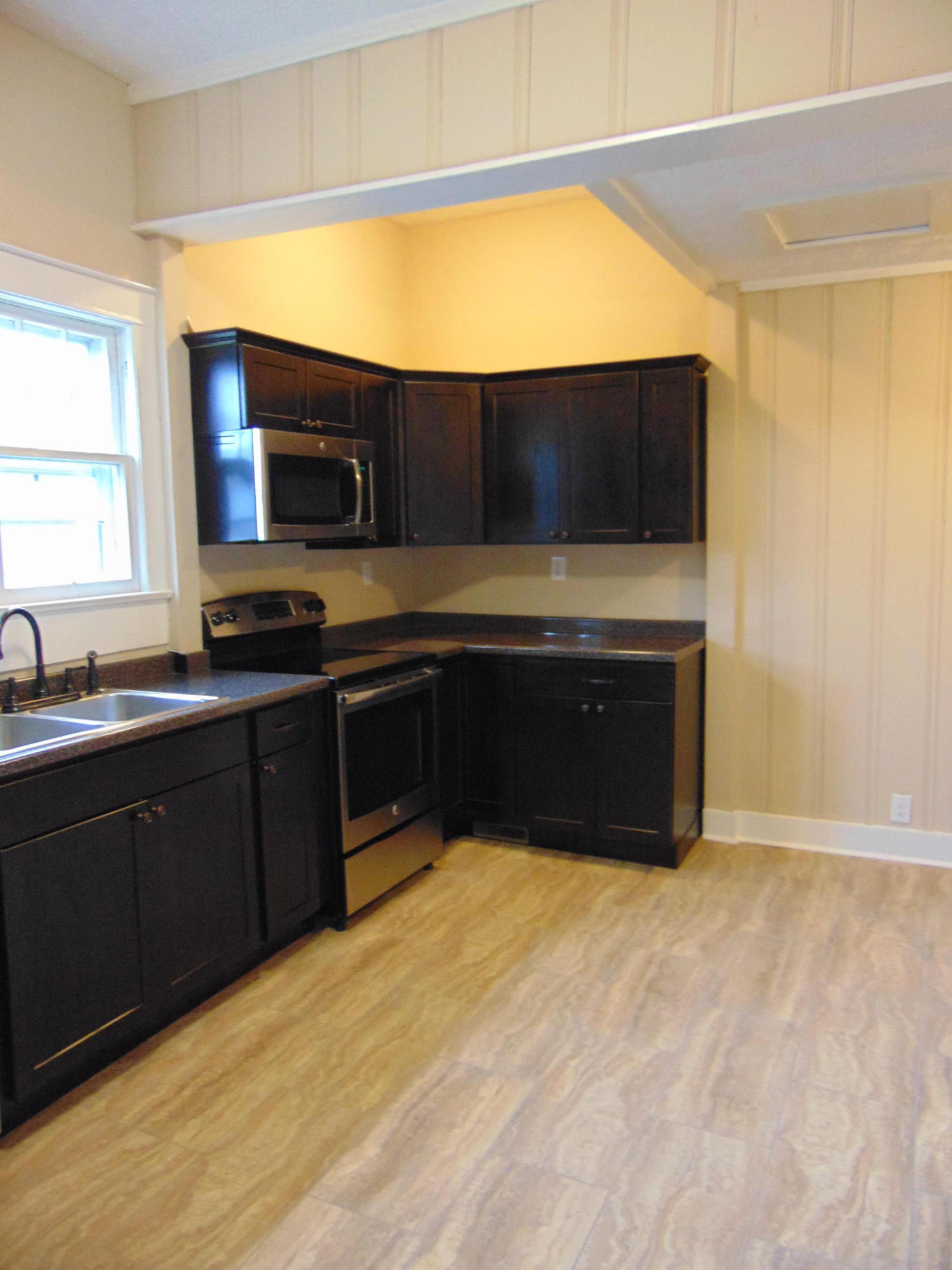 7829 Harmon Road Powell, TN 37849 - Photo 14 of 38 DSC02952