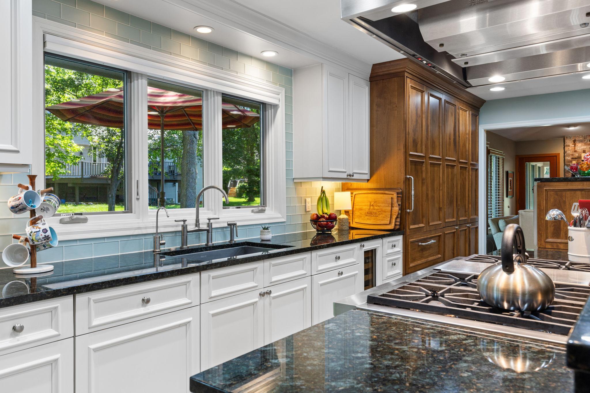 15393 Shadow Creek Road Maple Grove, MN 55311 - Photo 7 of 41 Gallery Image 7