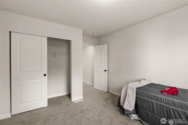 $779,950 | 1418 60th Avenue Northeast, Tacoma, WA 98422