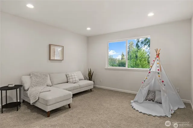 $779,950 | 1418 60th Avenue Northeast, Tacoma, WA 98422