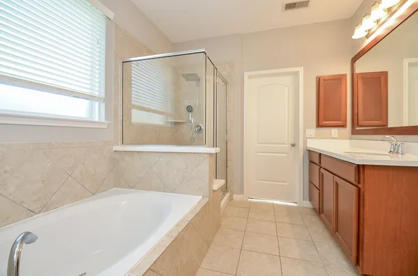 $2,800 | 5528 Gemstone Park Road, Richmond, TX 77407