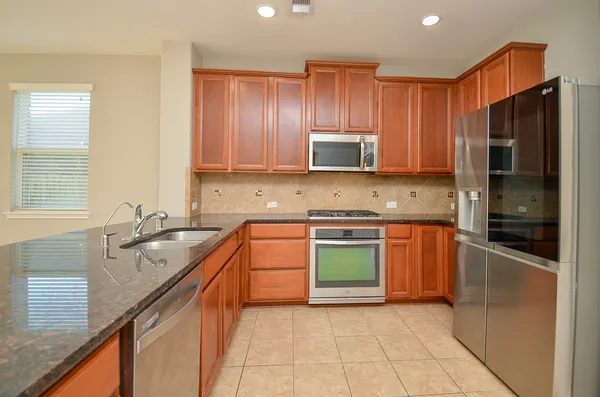 $2,800 | 5528 Gemstone Park Road, Richmond, TX 77407