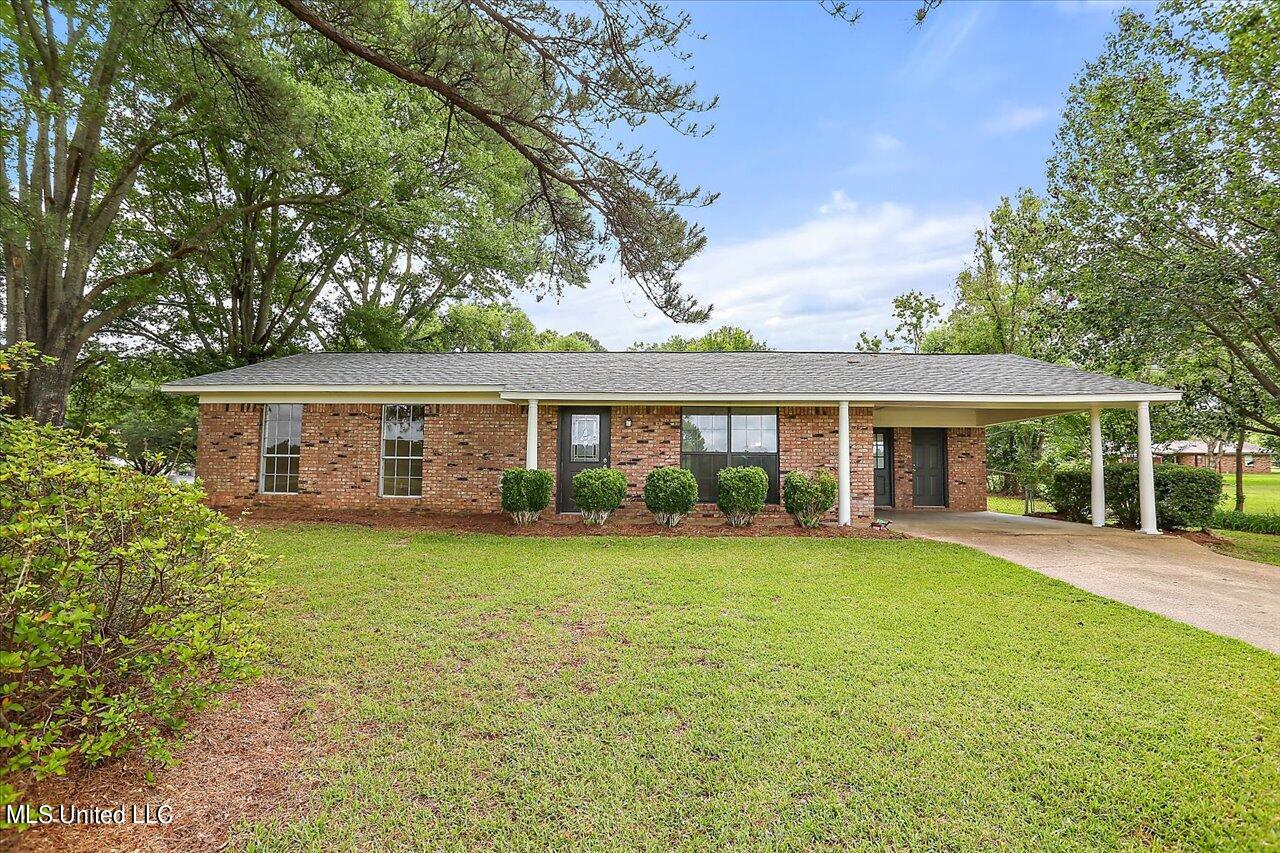 1228 Muse Road Florence, MS 39073 - Photo 1 of 35 Front