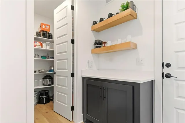 $849,950 | 15232 West 171st Terrace, Olathe, KS 66062