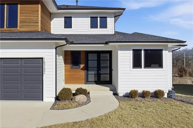 $849,950 | 15232 West 171st Terrace, Olathe, KS 66062