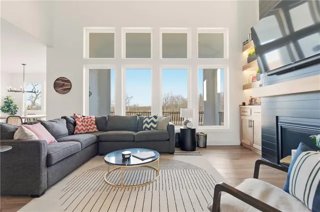 $849,950 | 15232 West 171st Terrace, Olathe, KS 66062