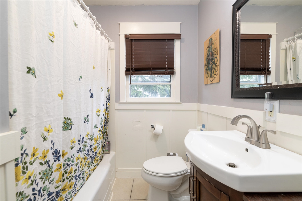 2022 Paddington Road Kalamazoo, MI 49001 - Photo 11 of 37