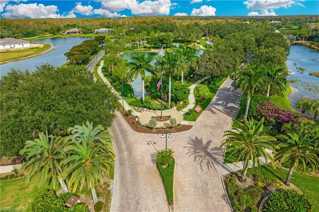 $449,900 | 12045 Covent Garden Court, Unit 2104, Naples, FL 34120