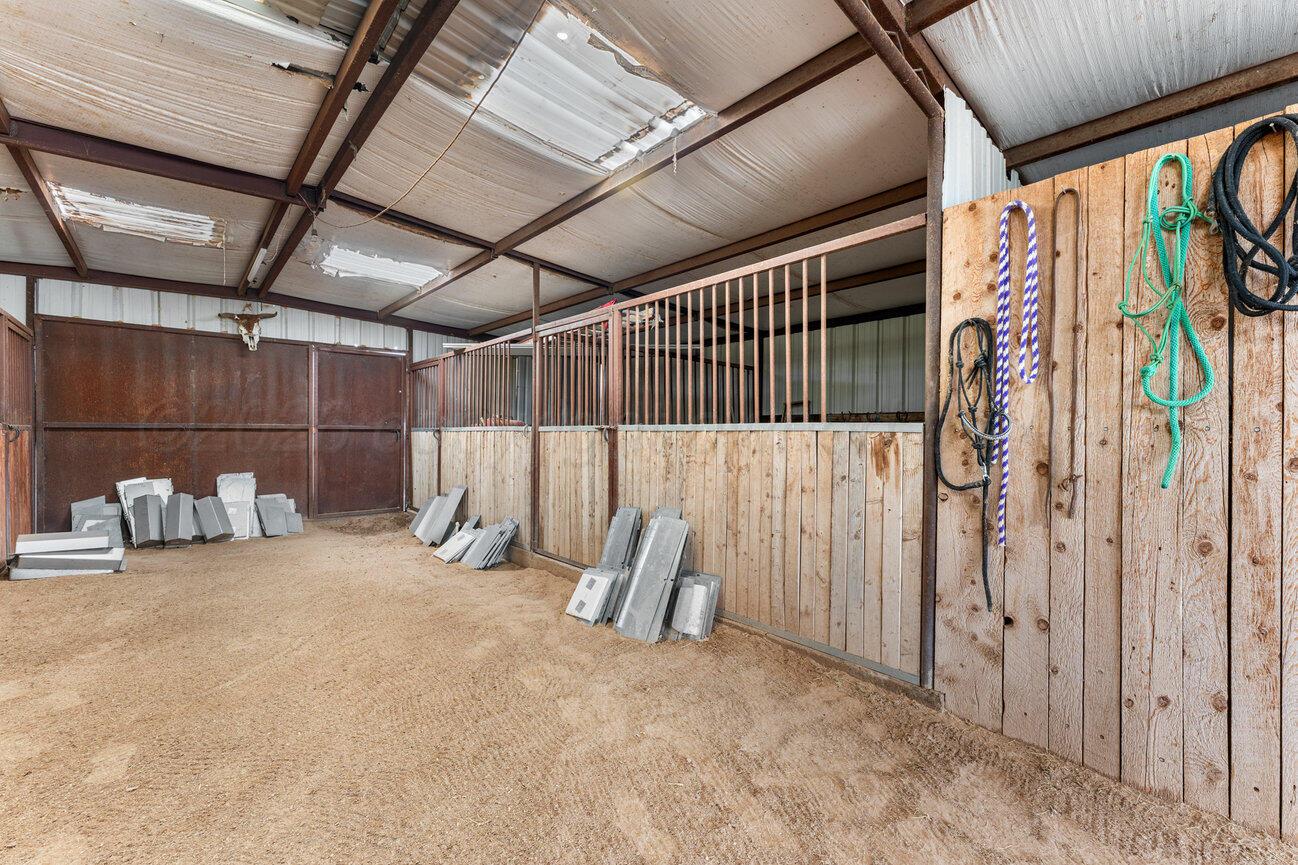 14301 White Tail Avenue Amarillo, TX 79124 - Photo 38 of 67 Horse Barn
