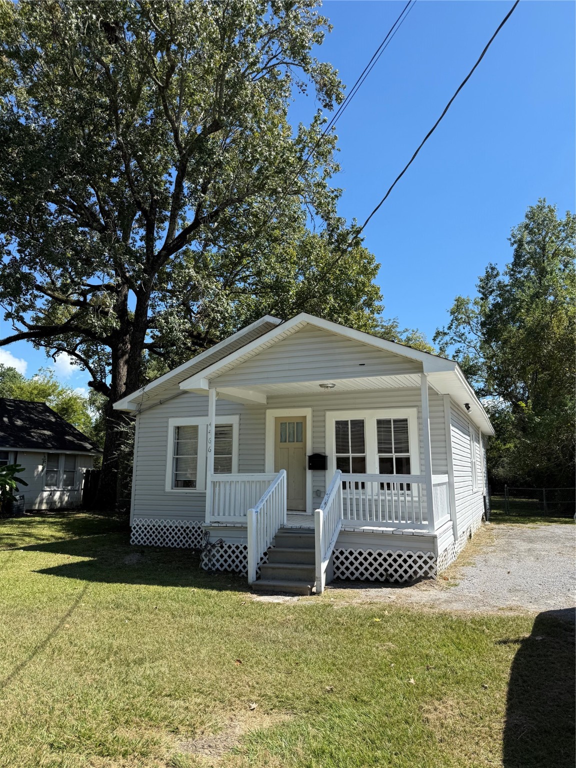 4466 Singleton Road Beaumont, TX 77708 - Photo 2 of 23