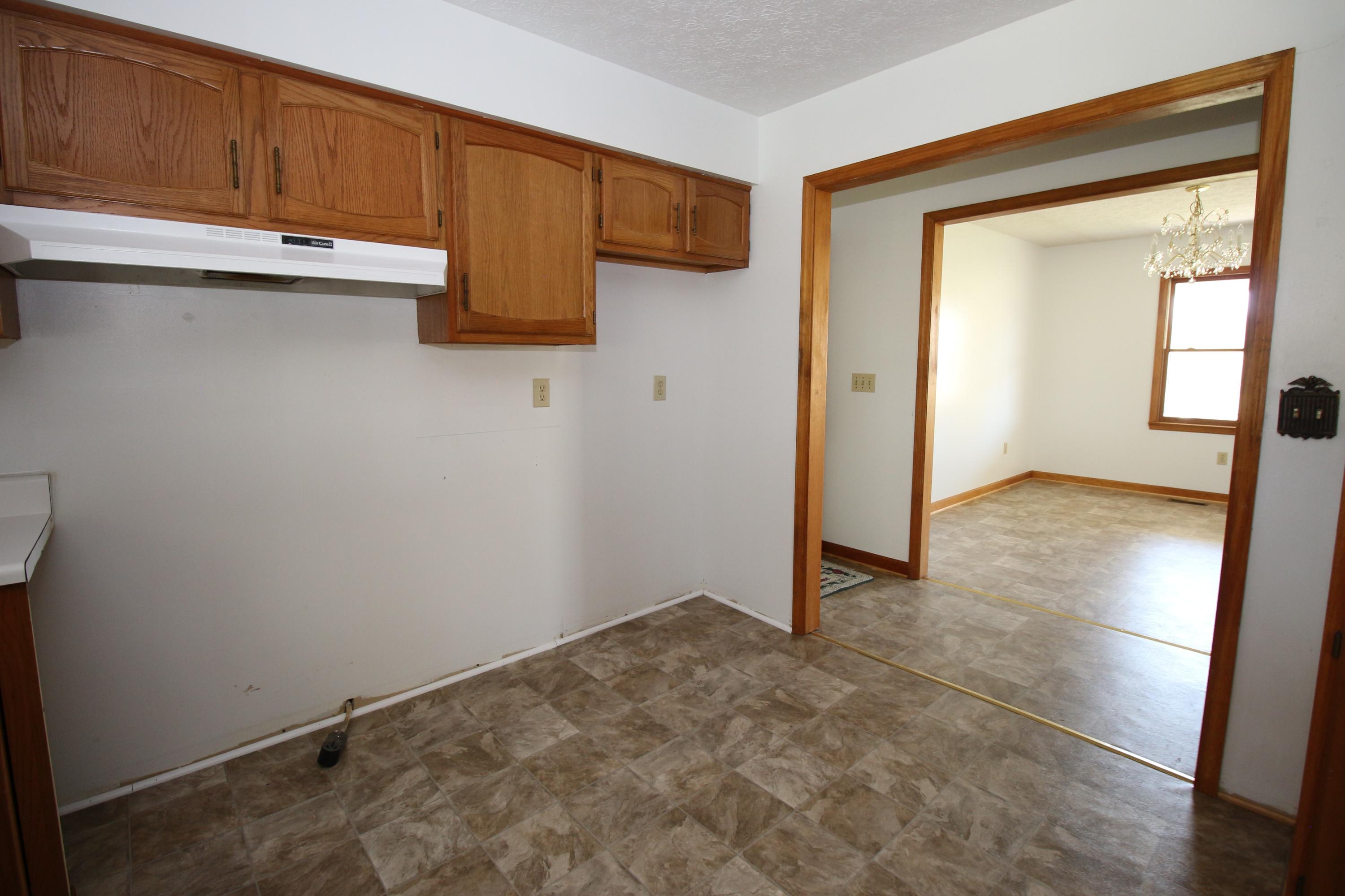 7080 Belspring Road Radford, VA 24141 - Photo 11 of 53 IMG_6026