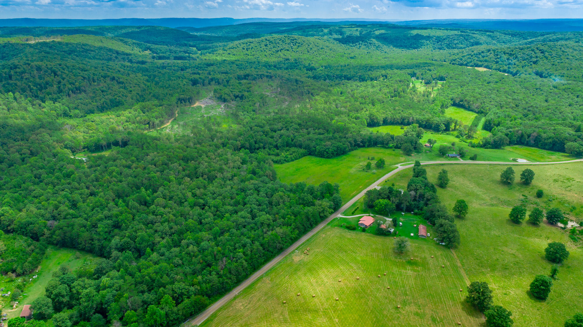 7782 Brockdell Road Pikeville, TN 37367 - Photo 16 of 65 7782 Brockdell Road Exterior HD-16
