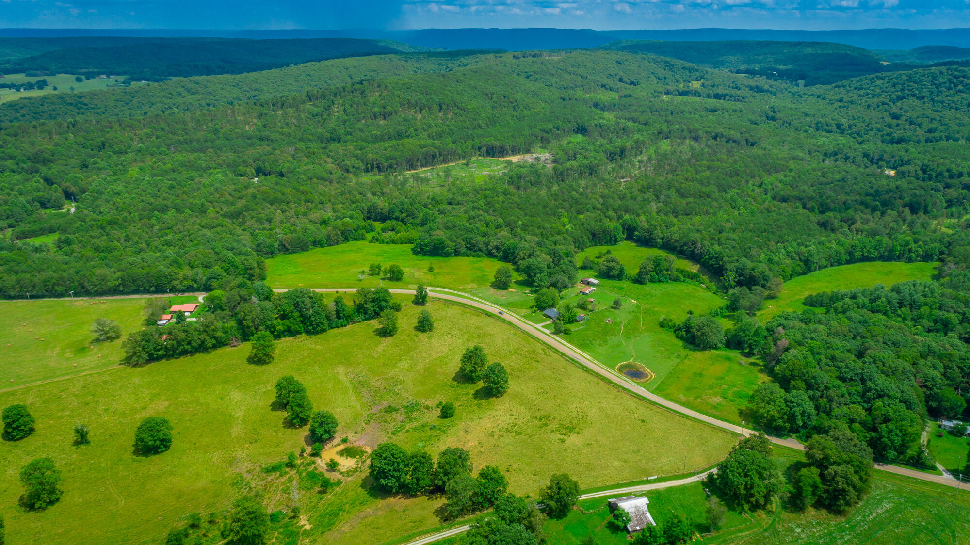 7782 Brockdell Road Pikeville, TN 37367 - Photo 2 of 65 7782 Brockdell Road Exterior HD-2