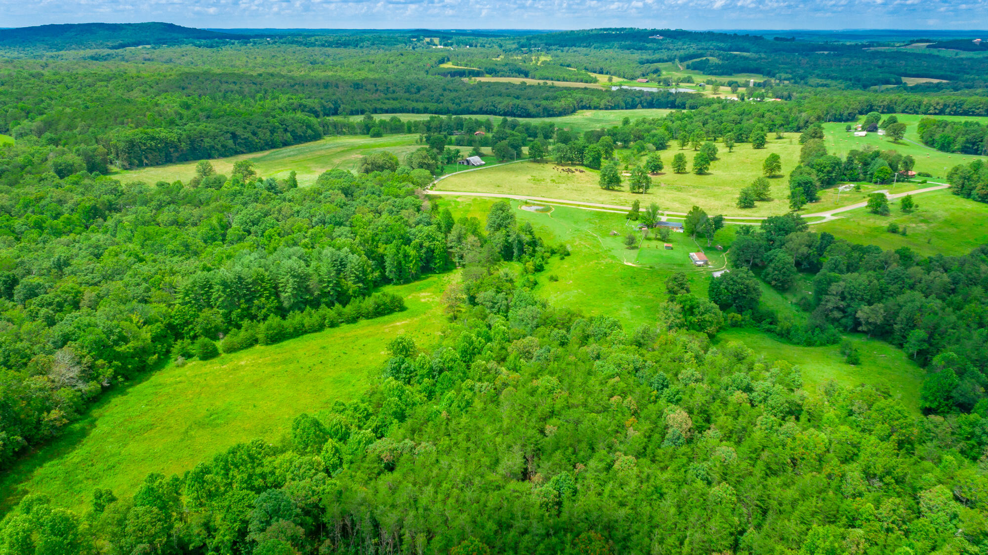 7782 Brockdell Road Pikeville, TN 37367 - Photo 24 of 65 7782 Brockdell Road Exterior HD-24