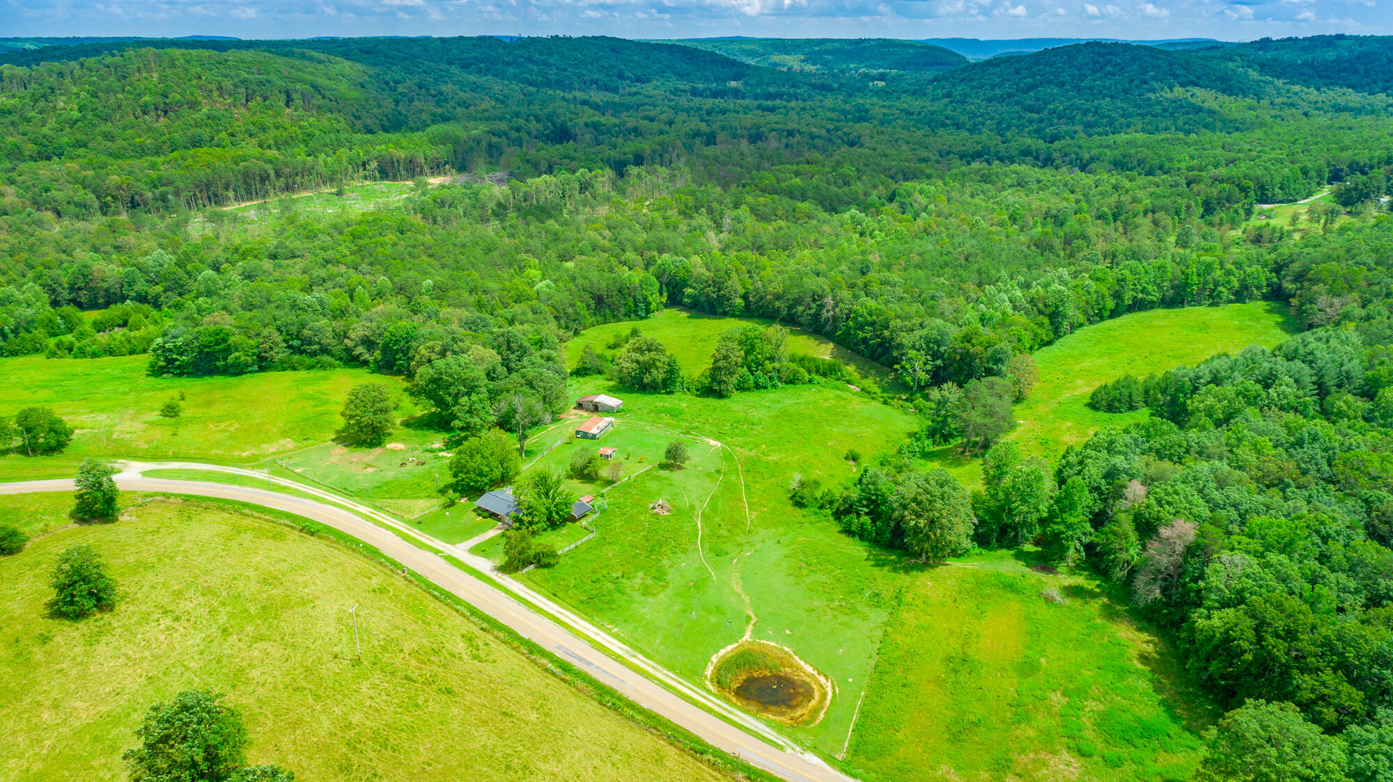 7782 Brockdell Road Pikeville, TN 37367 - Photo 39 of 65 7782 Brockdell Road Exterior HD-39