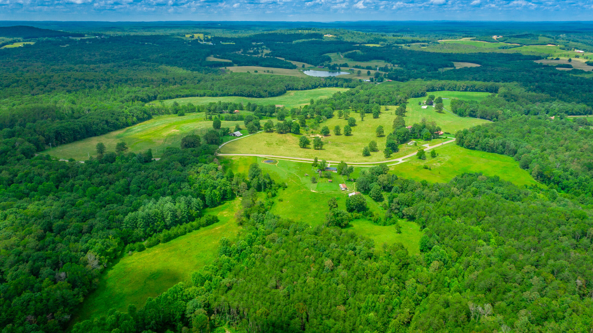 7782 Brockdell Road Pikeville, TN 37367 - Photo 8 of 65 7782 Brockdell Road Exterior HD-8