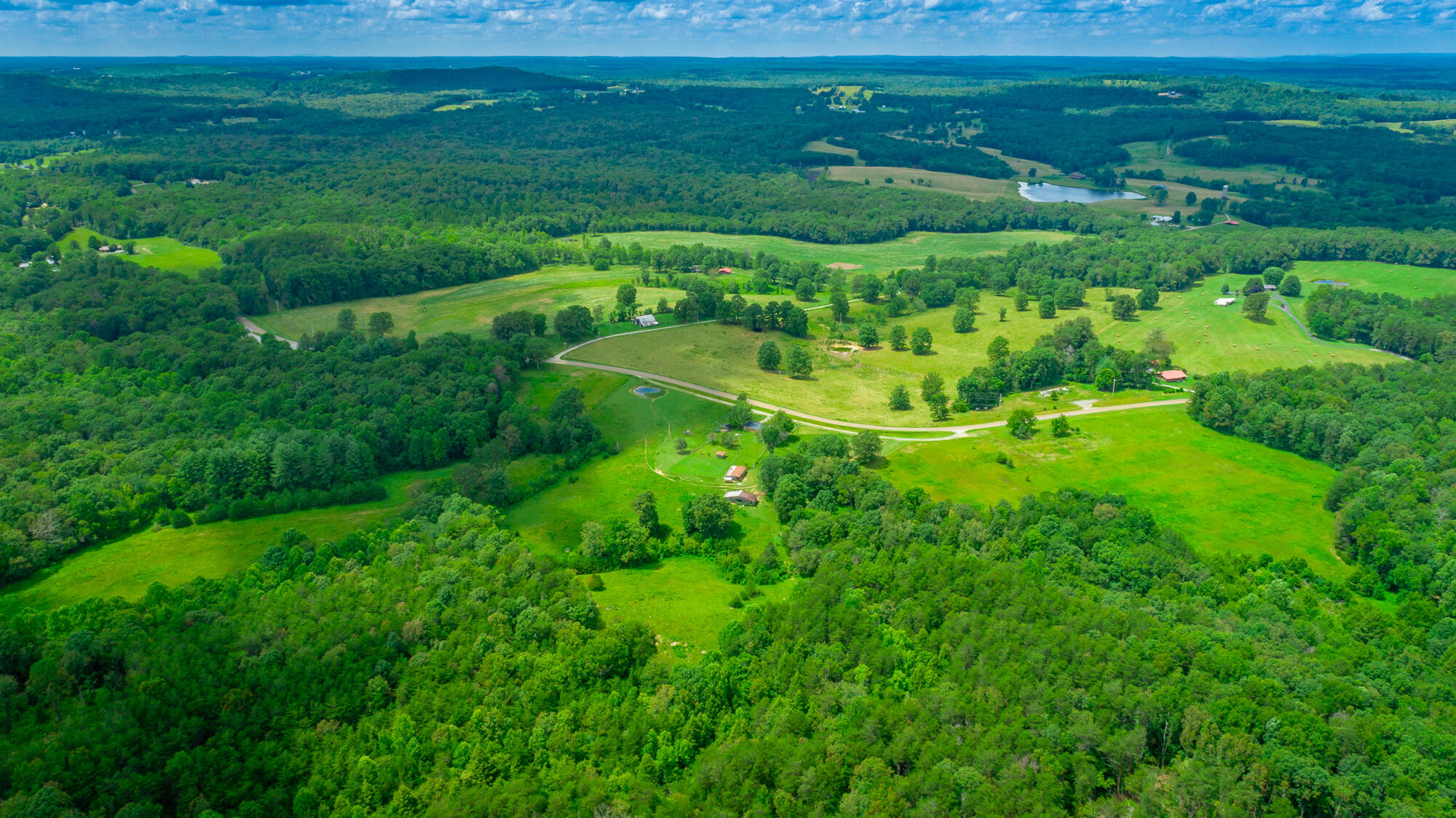 7782 Brockdell Road Pikeville, TN 37367 - Photo 9 of 65 7782 Brockdell Road Exterior HD-9
