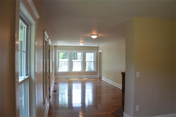 23 Hampshire Road Reading, MA 01867 - Photo 5 of 21 Gallery Image 5