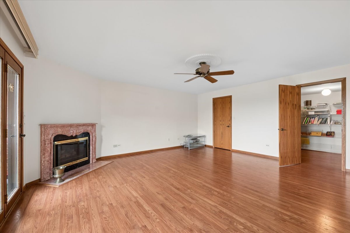 101 Summit Avenue, Unit 512 Park Ridge, IL 60068 - Photo 15 of 25