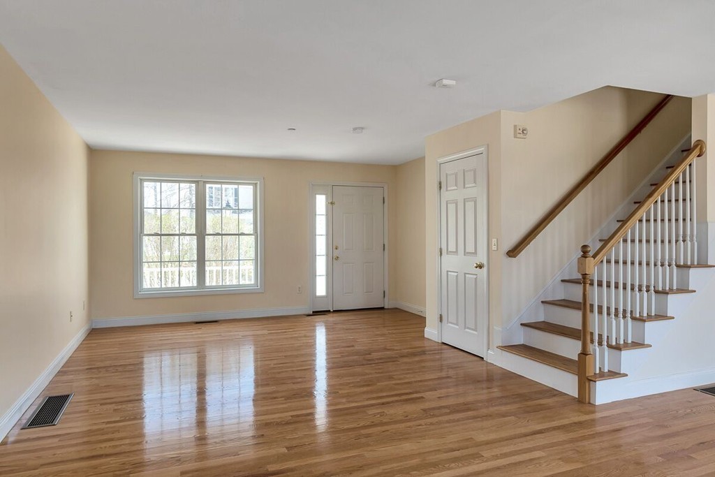 22 Ferry Road, Unit 22 Methuen, MA 01844 - Photo 4 of 39 Gallery Image 4