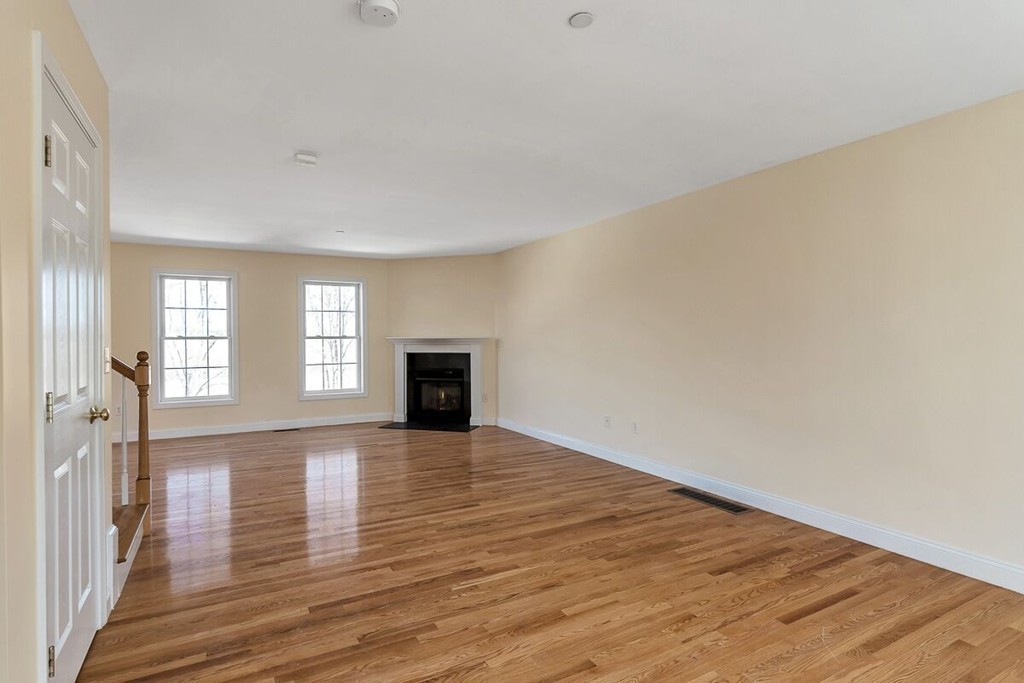22 Ferry Road, Unit 22 Methuen, MA 01844 - Photo 6 of 39 Gallery Image 6