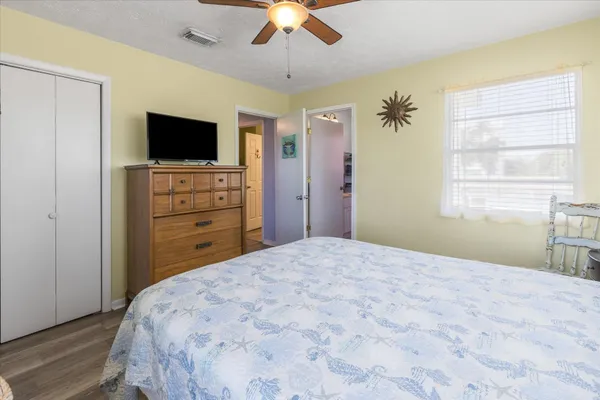 $945,000 | 1125 Alligator Drive, Alligator Point, FL 32346