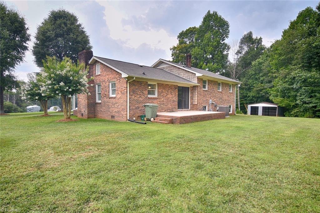 456 Meadowview Road Lexington, NC 27295 - Photo 31 of 36 Gallery Image 31