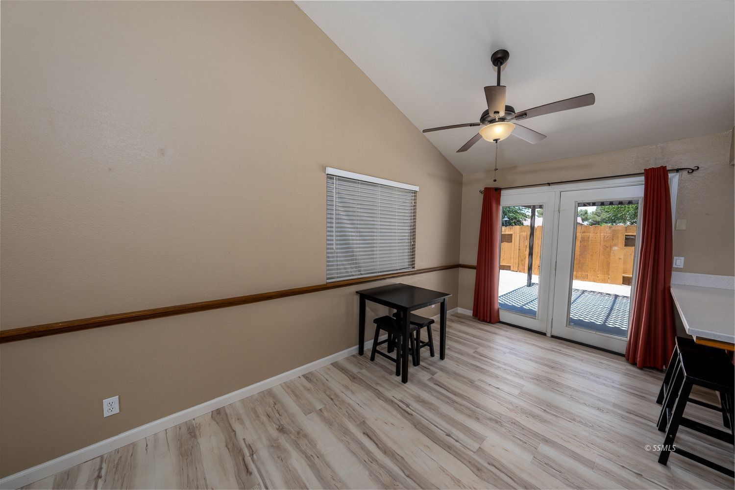 430 Mt Shasta Circle Ridgecrest, CA 93555 - Photo 13 of 28