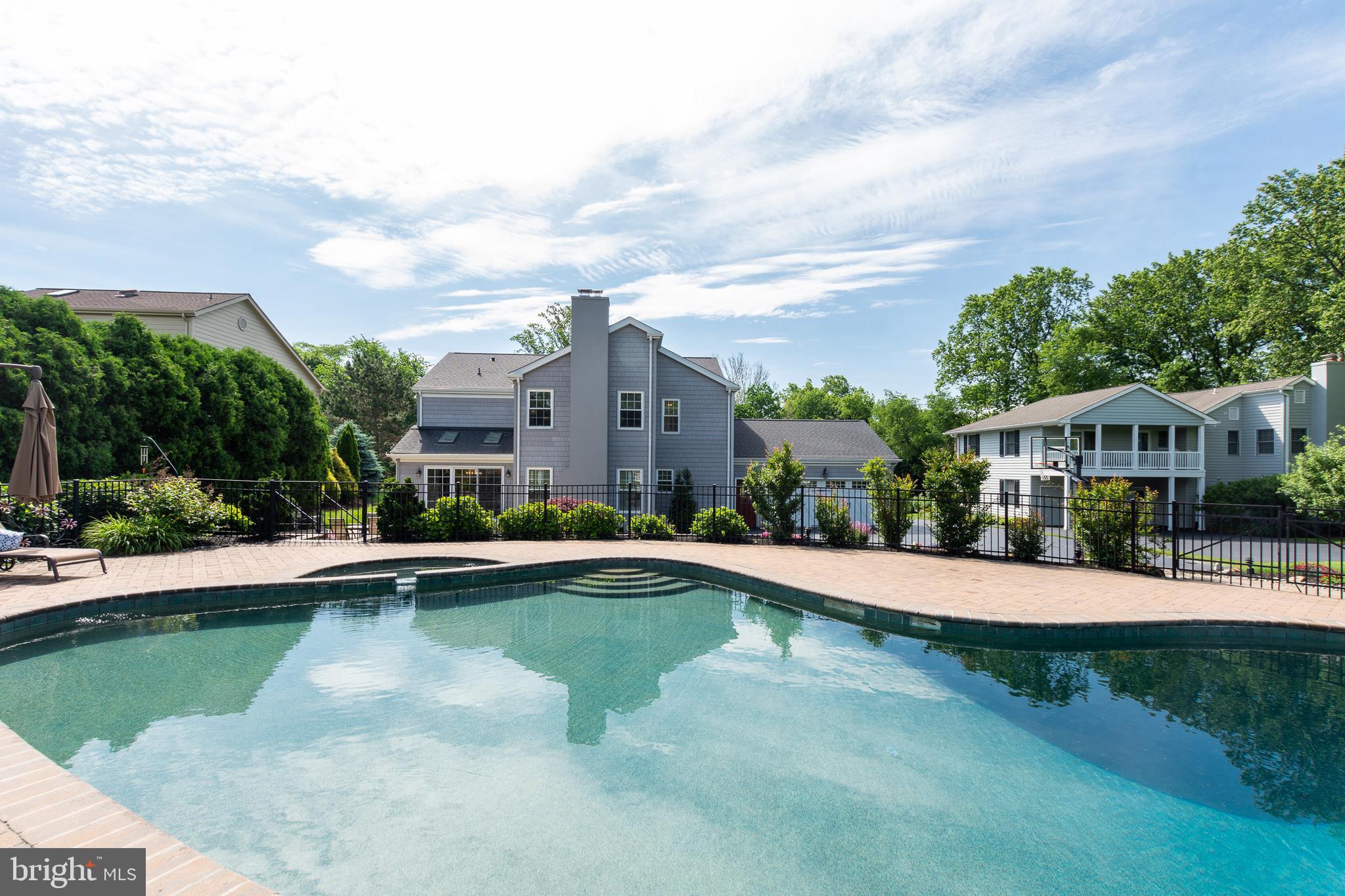 137 Augustine Cut Off Wilmington, DE 19806 - Photo 23 of 57