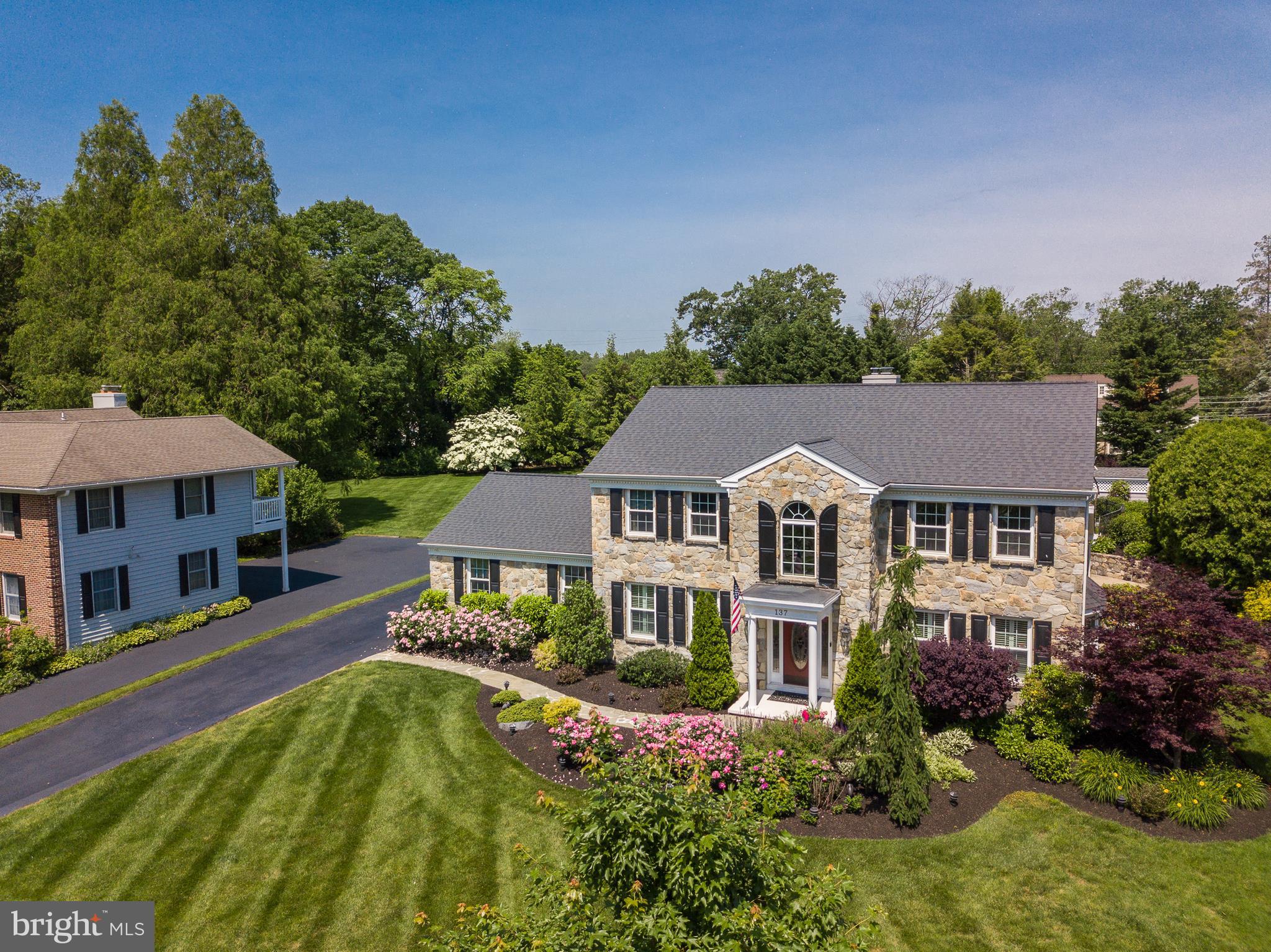 137 Augustine Cut Off Wilmington, DE 19806 - Photo 4 of 57