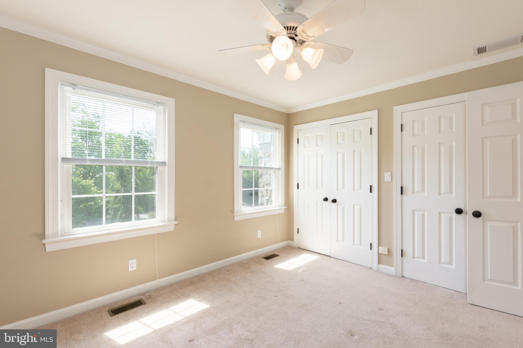 137 Augustine Cut Off Wilmington, DE 19806 - Photo 45 of 57