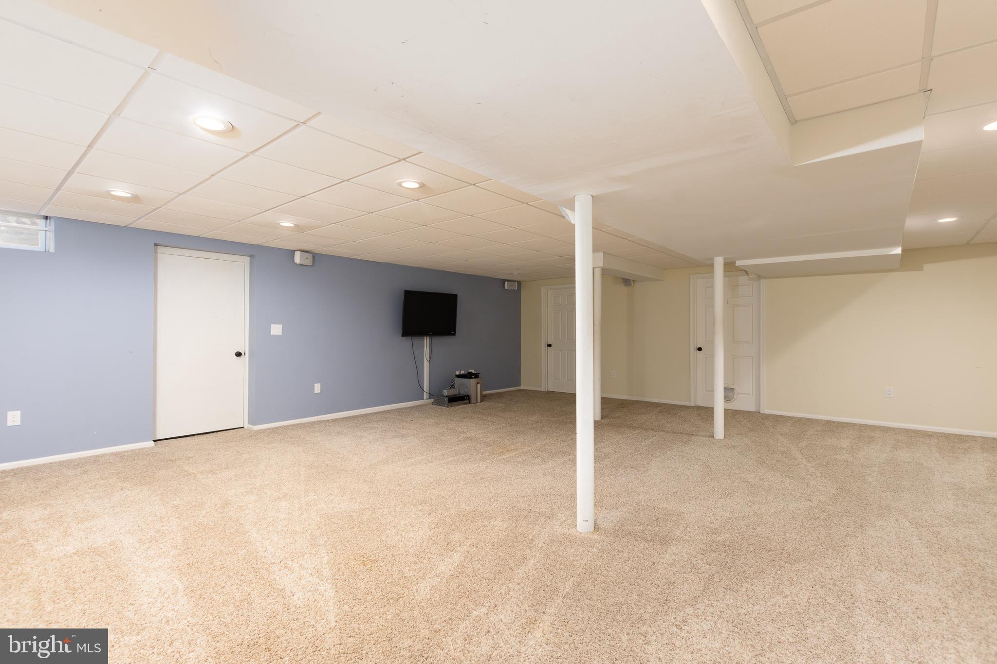 137 Augustine Cut Off Wilmington, DE 19806 - Photo 56 of 57