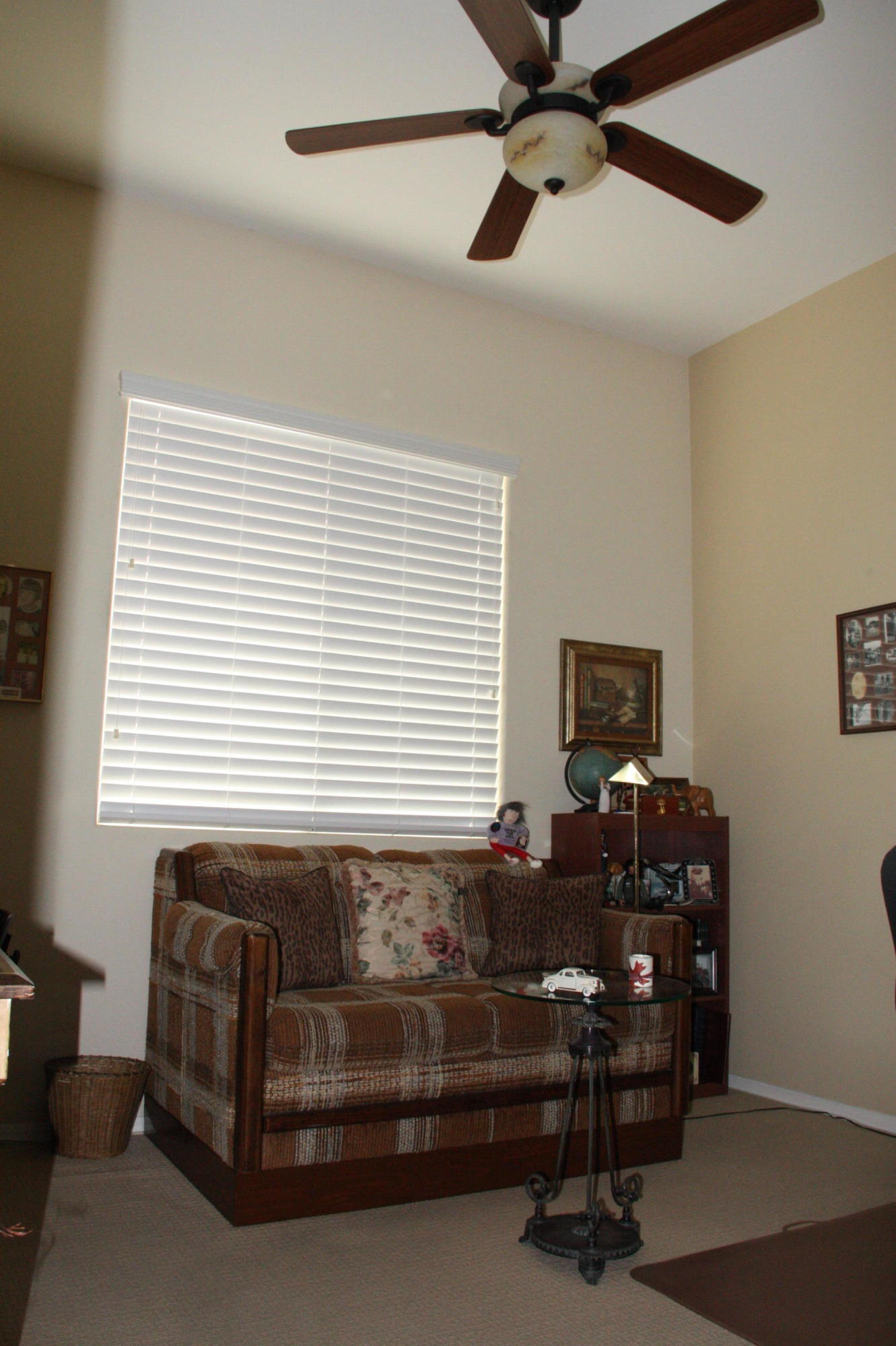49758 Lewis Road Indio, CA 92201 - Photo 17 of 47 a living room with a couch and a flat screen tv