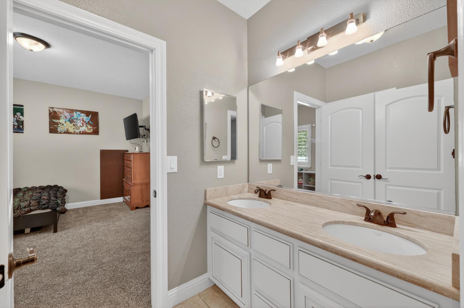 6005 Virginiatown Road Newcastle, CA 95658 - Photo 40 of 72 Bathroom #2