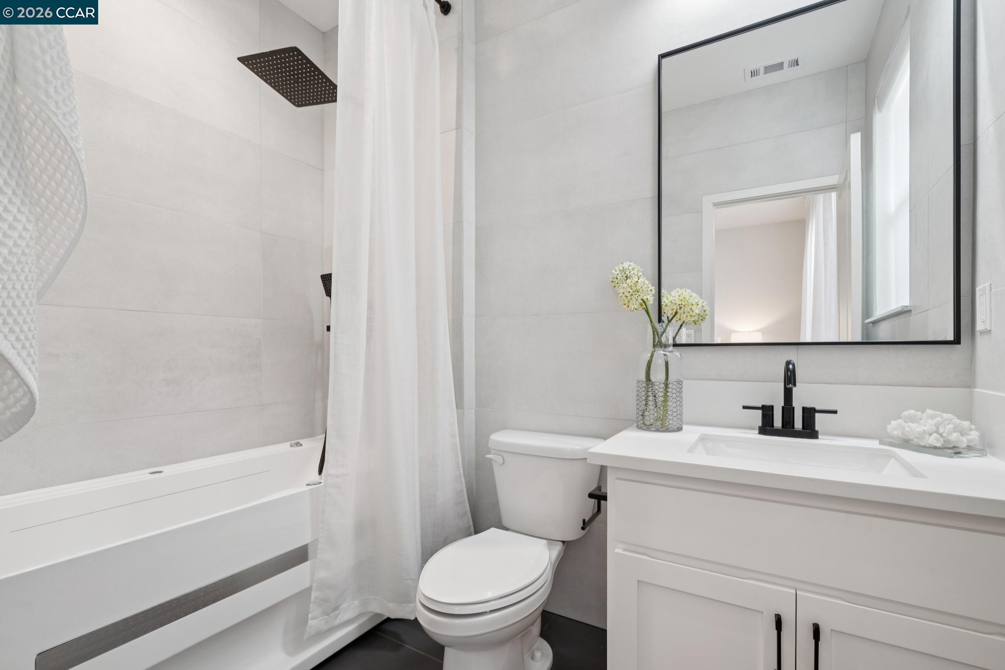 5549 Promontory Way Antioch, CA 94531 - Photo 32 of 47