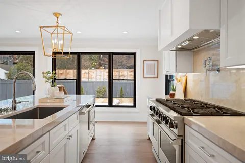 $1,869,000 | 3639 Alton Place Northwest, Washington, DC 20008