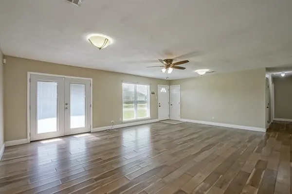 $188,900 | 3008 Mt Kennedy Drive, Marrero, LA 70072