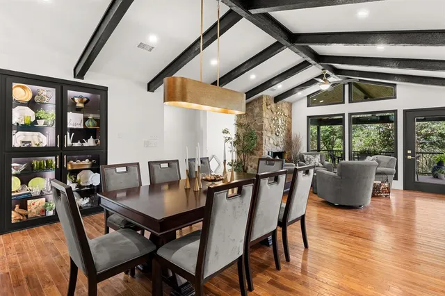 $1,345,000 | 916 Wooded Crest Drive, Woodway, TX 76712