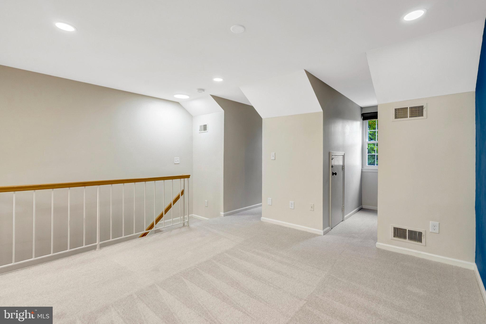 8482 Springfield Oaks Drive Springfield, VA 22153 - Photo 32 of 48 a view of an empty room