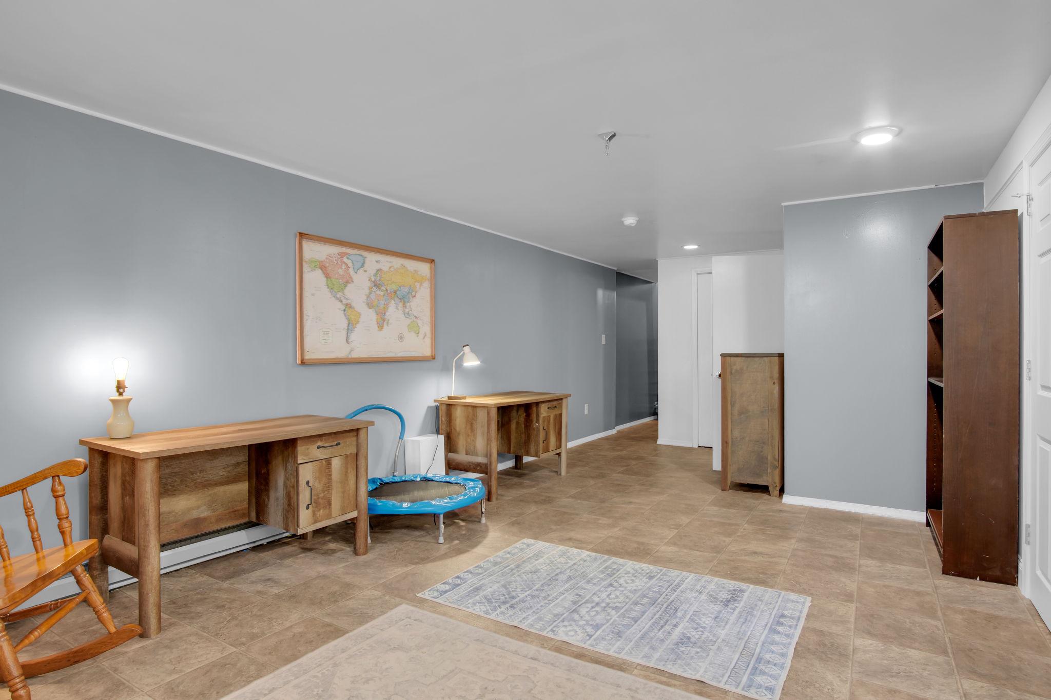 12 Furman Road Dillsburg, PA 17019 - Photo 23 of 33 Versatile space for work or play.