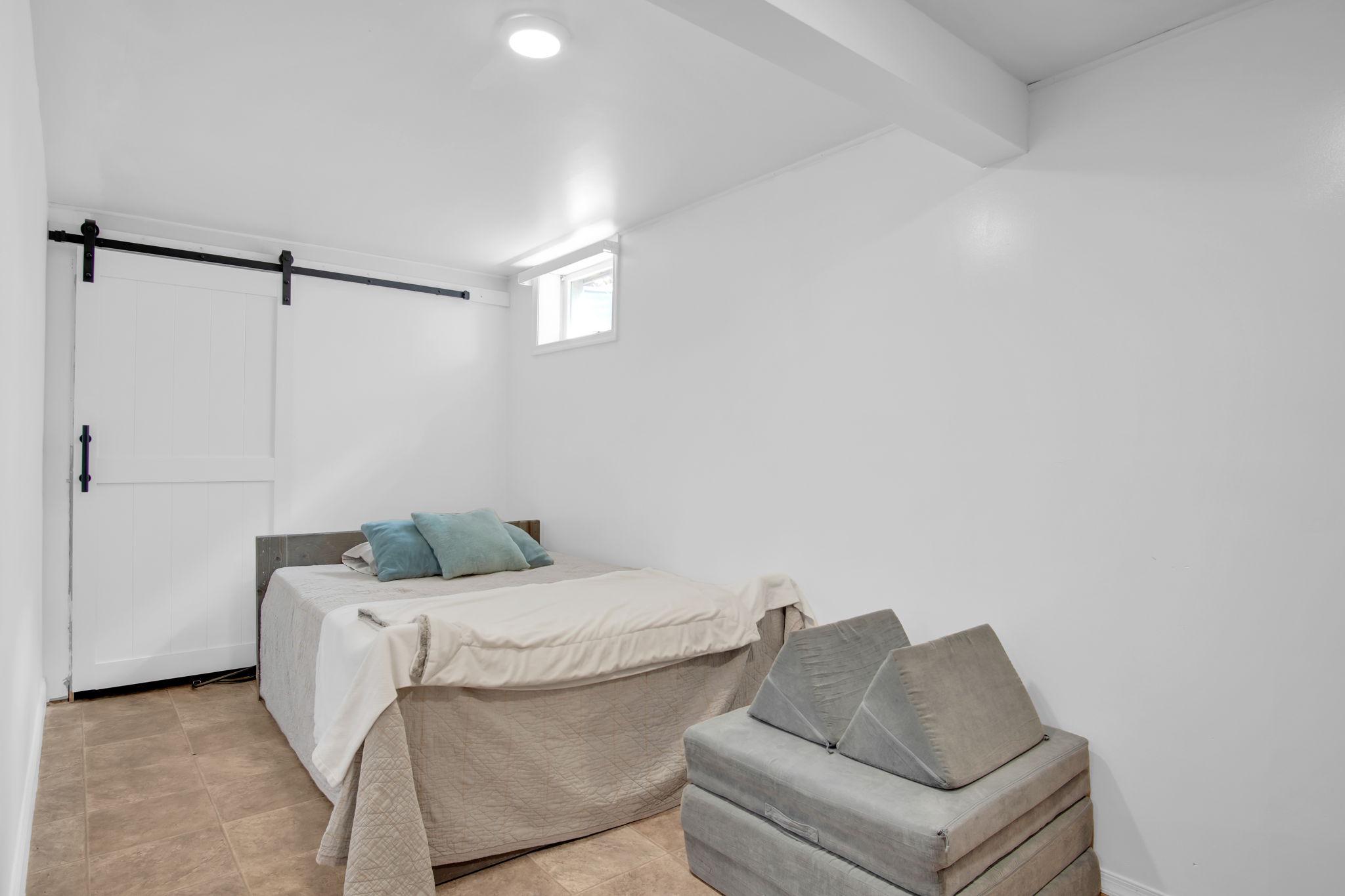 12 Furman Road Dillsburg, PA 17019 - Photo 24 of 33 Cozy, minimalist retreat awaits you.