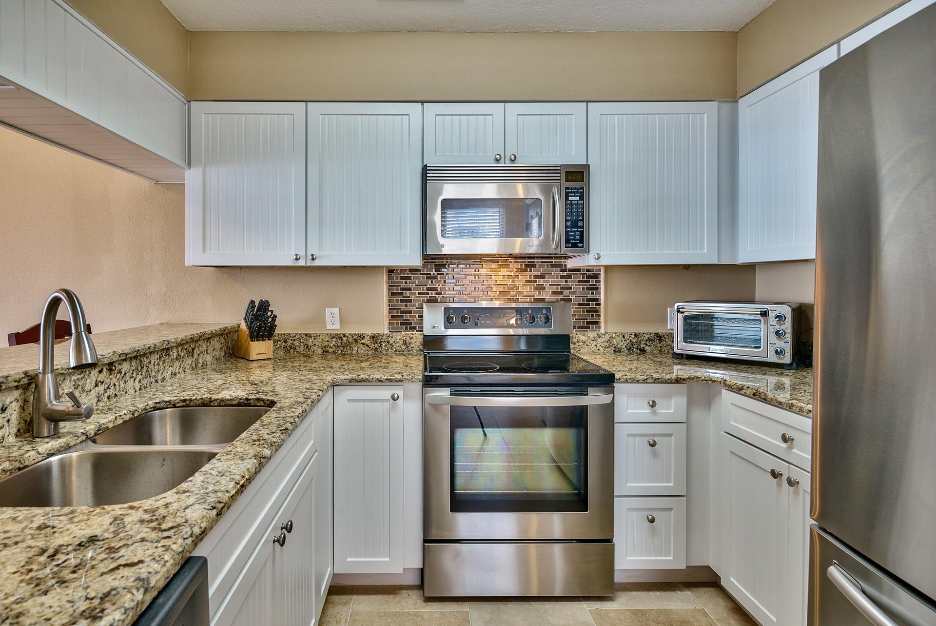 28 Moreno Point Road, Unit E Destin, FL 32541 - Photo 3 of 54 Updated Kitchen