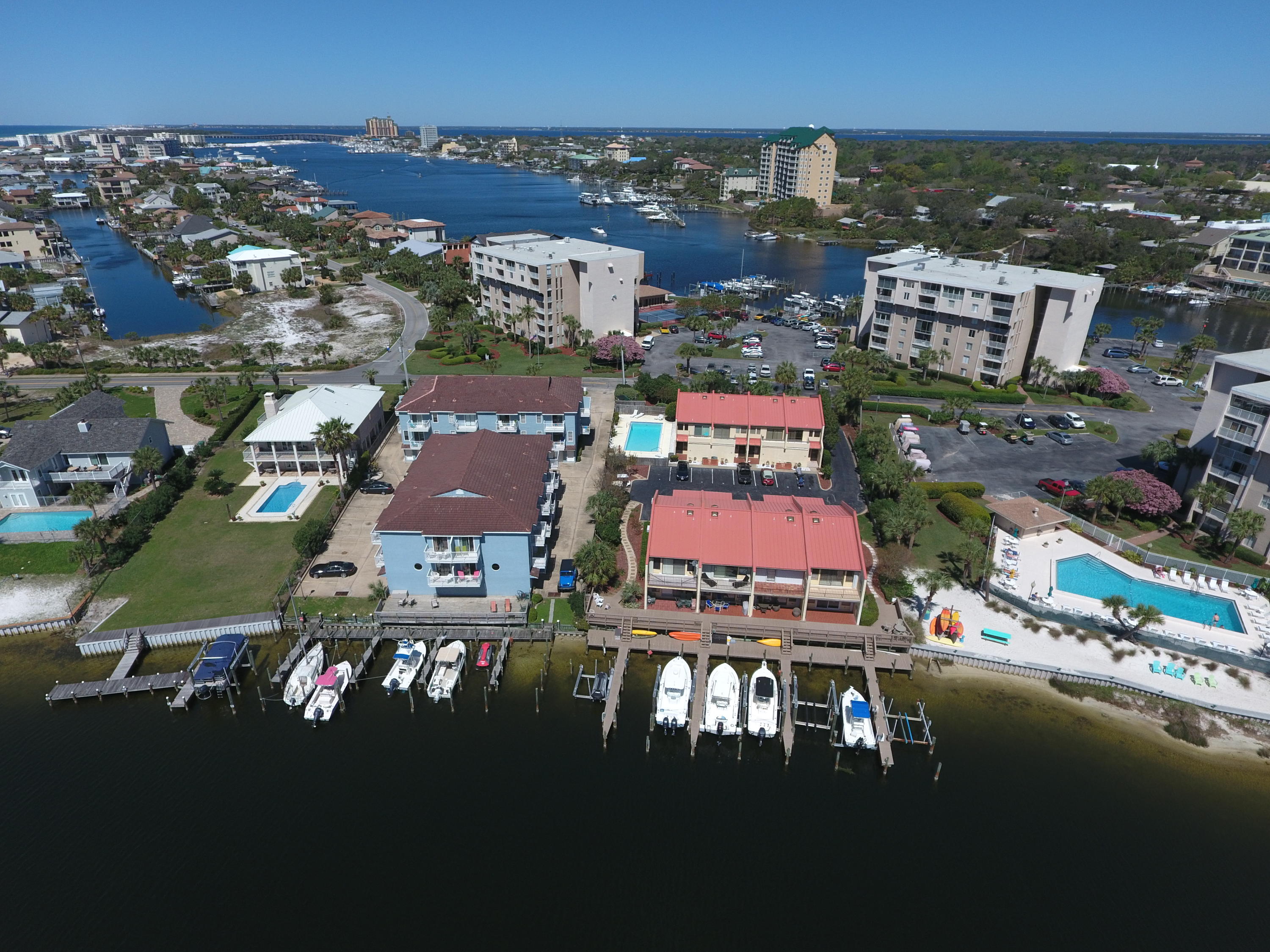 28 Moreno Point Road, Unit E Destin, FL 32541 - Photo 34 of 54 Pointe South