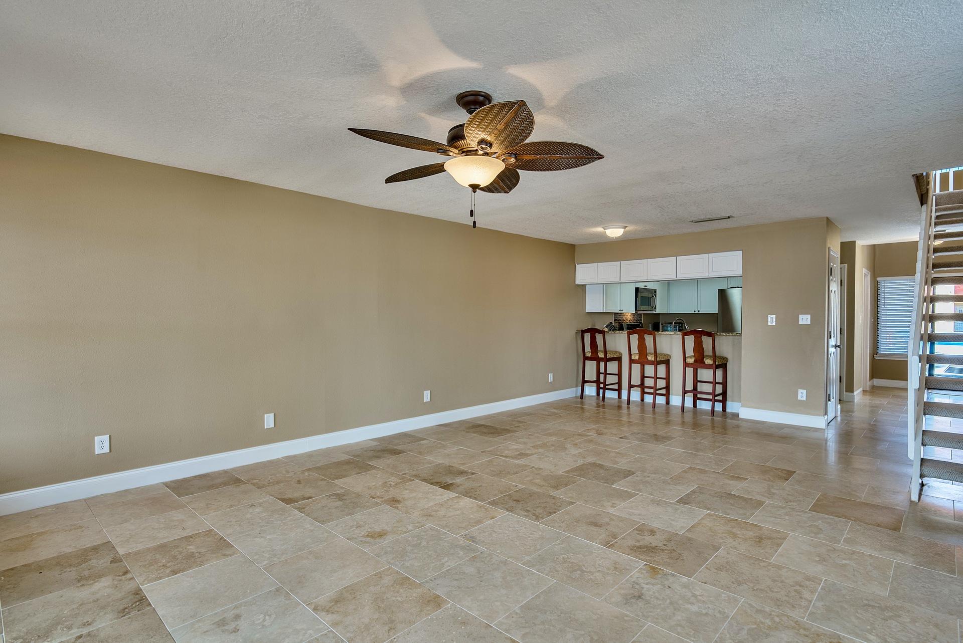 28 Moreno Point Road, Unit E Destin, FL 32541 - Photo 7 of 54 Large living area
