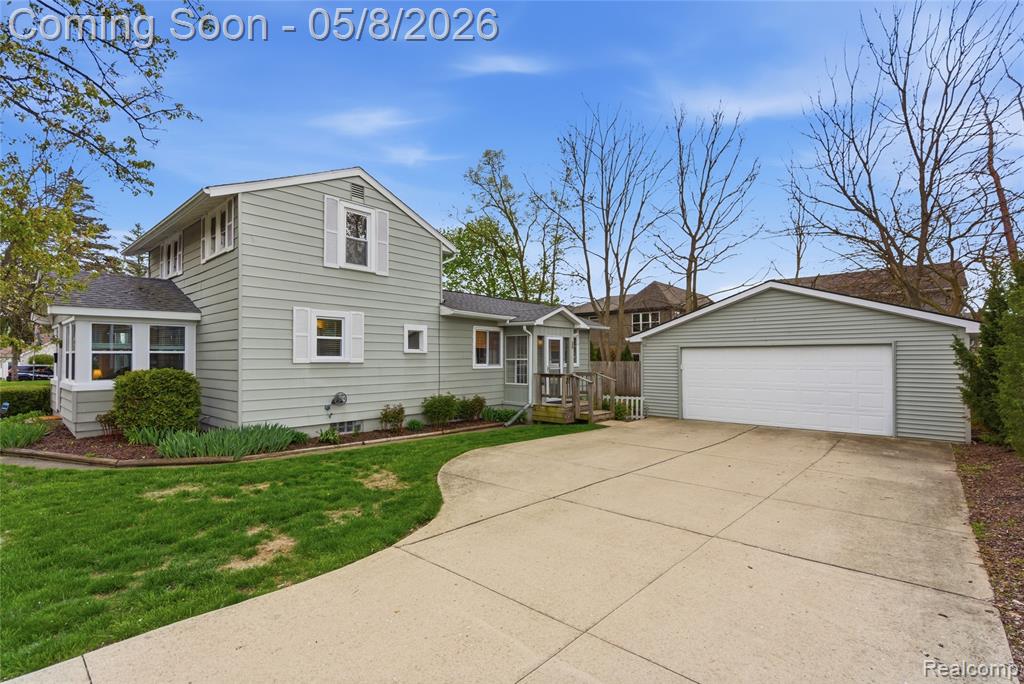 813 1st Street Rochester, MI 48307 - Photo 5 of 46 Gallery Image 5