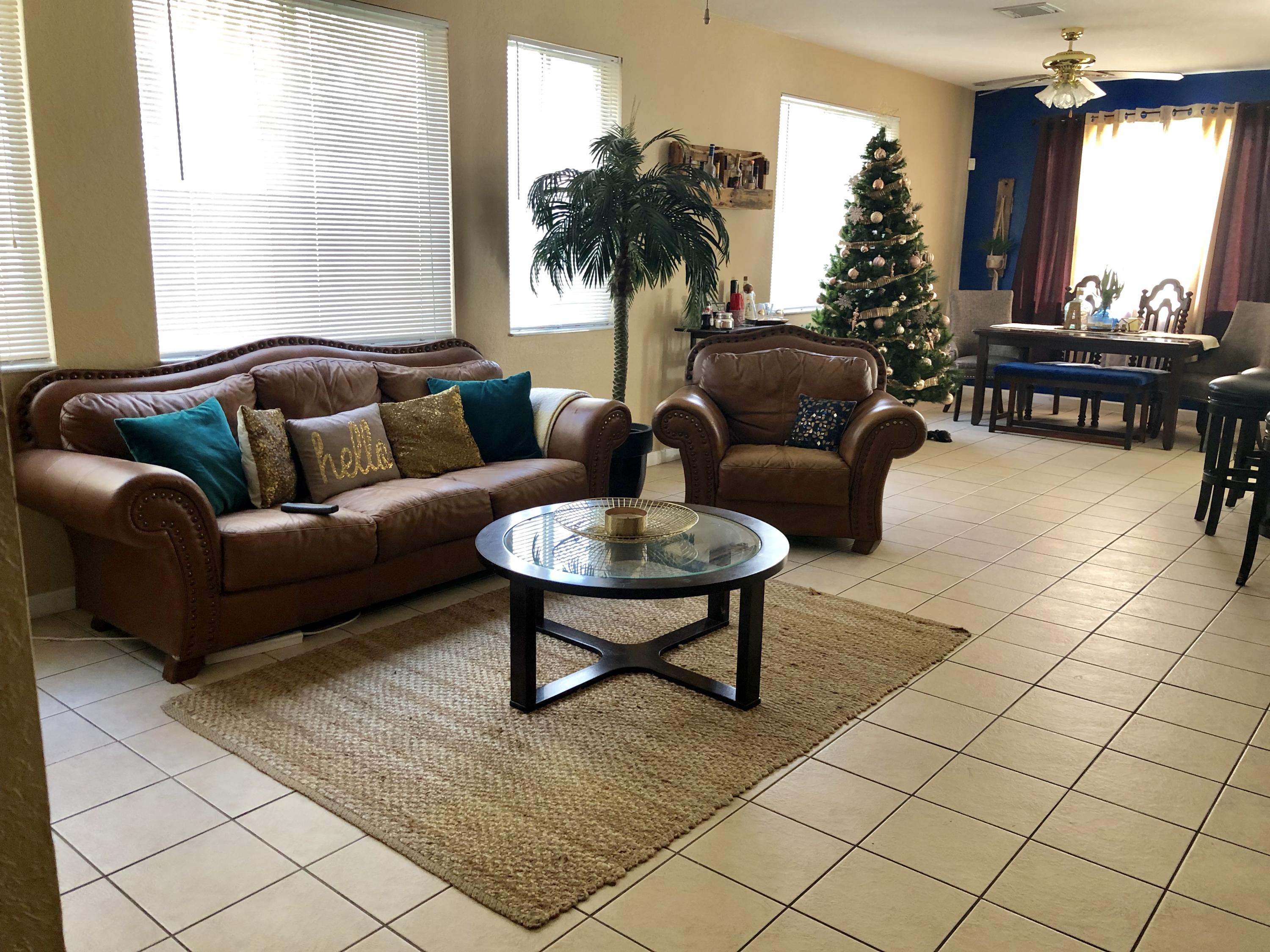 3018 Laurel Ridge Circle Riviera Beach, FL 33404 - Photo 7 of 25 IMG_0944