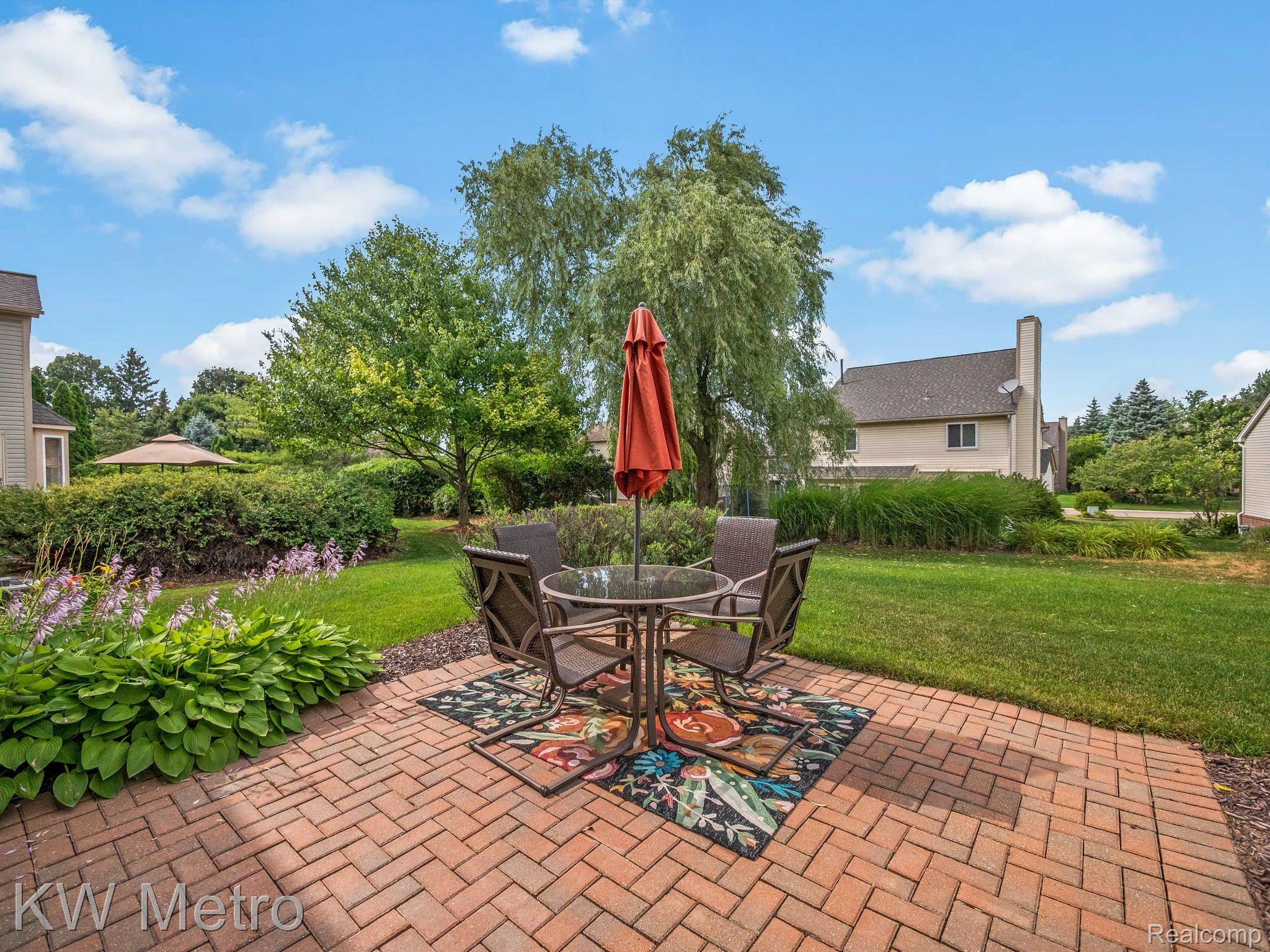 3558 Normandy Drive Rochester, MI 48306 - Photo 6 of 45
