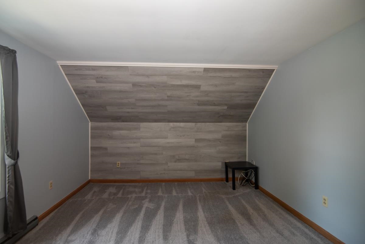 4 Memory Lane Hooksett, NH 03106 - Photo 21 of 37