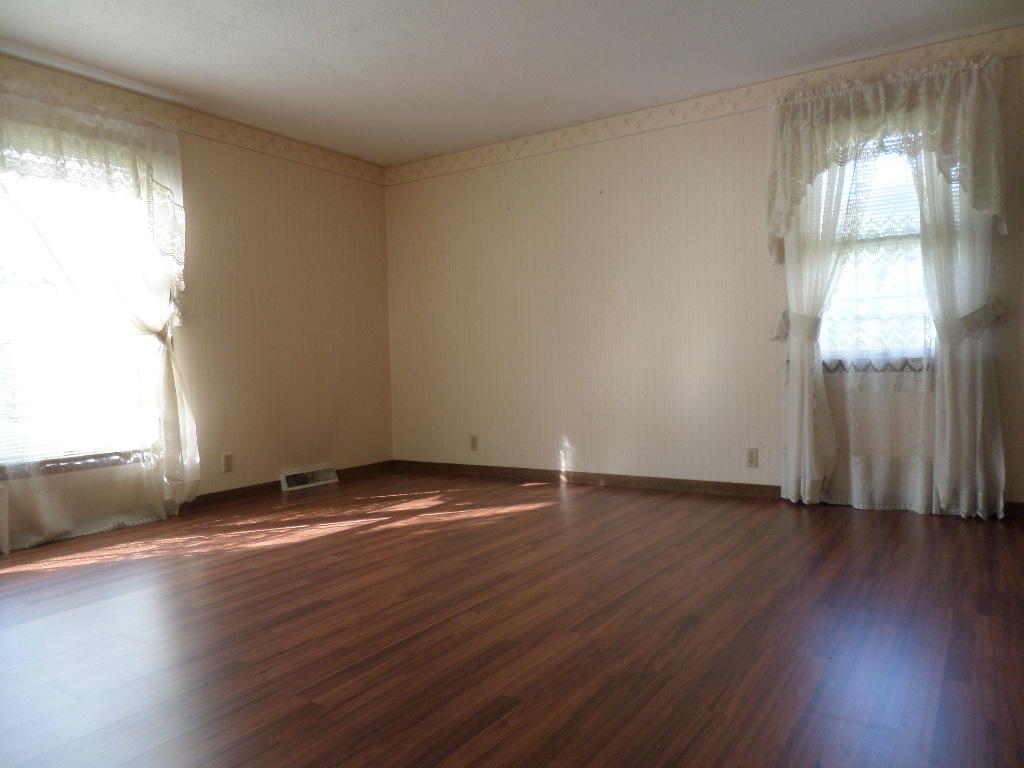 111 Albright Road Oak Ridge, TN 37830 - Photo 13 of 29 Master Bedroom